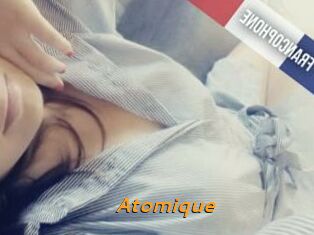 Atomique