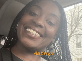 Aahnyx