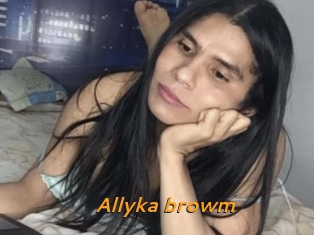 Allyka_browm
