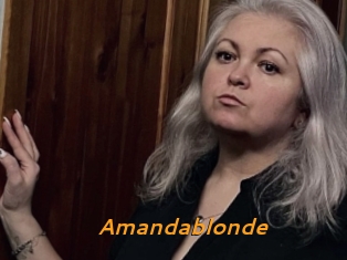 Amandablonde