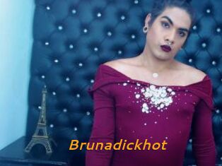 Brunadickhot