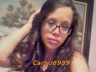 CarlyJ6989