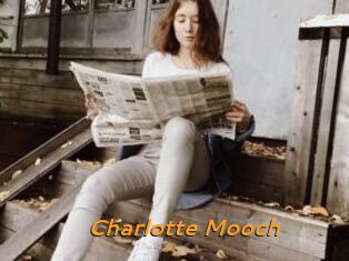 Charlotte_Mooch