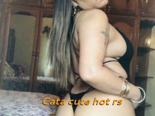 Cata_cute_hot_rs
