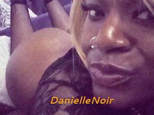 DanielleNoir