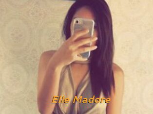 Elle_Madore