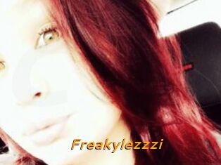 Freakylezzzi