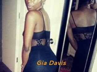 Gia_Davis