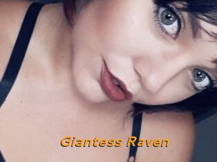 Giantess_Raven