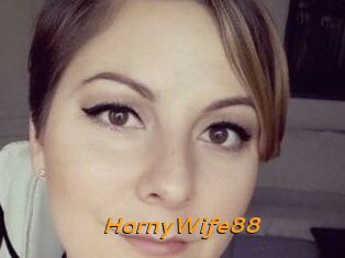 HornyWife88