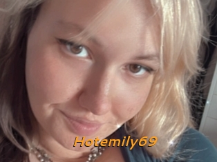 Hotemily69