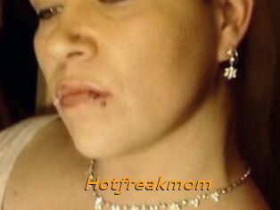 Hotfreakmom