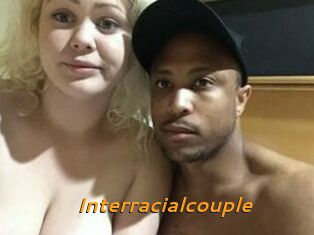 Interracial_couple_