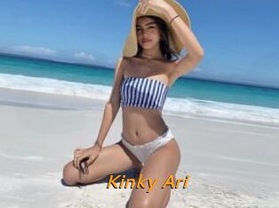 Kinky_Ari
