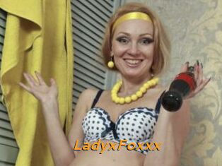 LadyxFoxxx