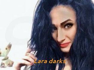 Lara_darks