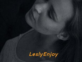 LeslyEnjoy