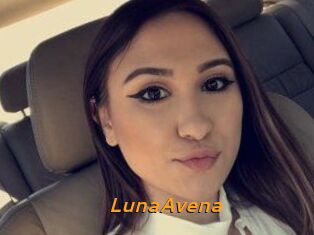 Luna_Avena