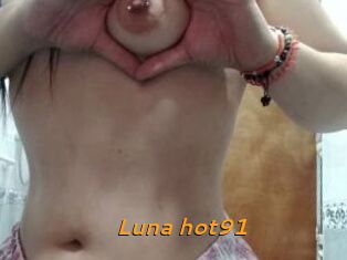 Luna_hot91