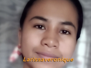 Larissaveronique