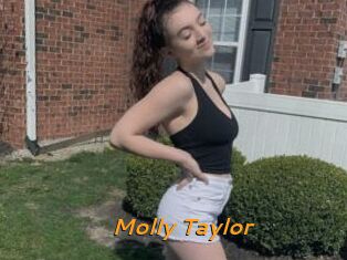 Molly_Taylor