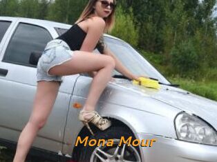 Mona_Mour