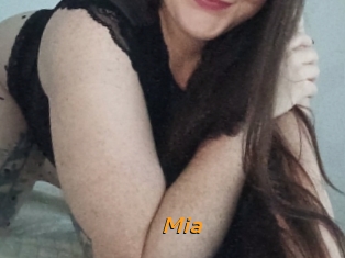 Mia