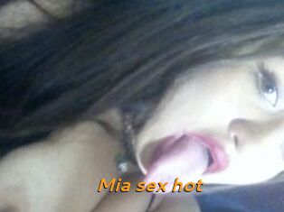 Mia_sex_hot