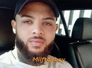 Milftoyboy