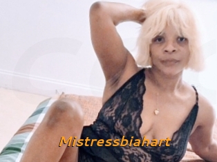 Mistressbiahart