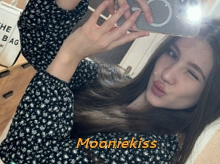 Mooniekiss