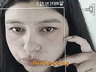 Niickiyoung