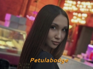 Petulabodge