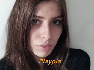 Playpia