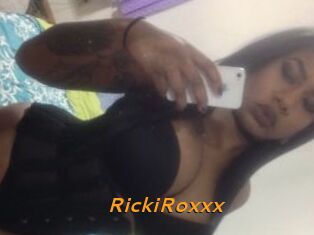 RickiRoxxx