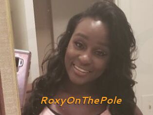 RoxyOnThePole