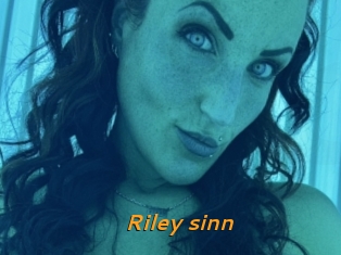 Riley_sinn