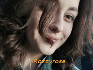 Rozzyrose