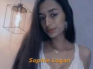 Sophie_Logan