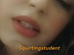 Squirtingstudent