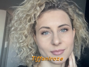 Tiffaniroze