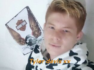 Tyler_davis_xx