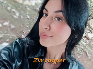 Zia_cooper